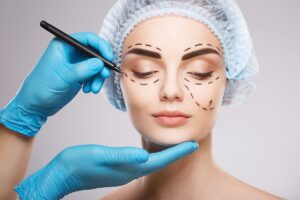 What is a cosmetic surgeon